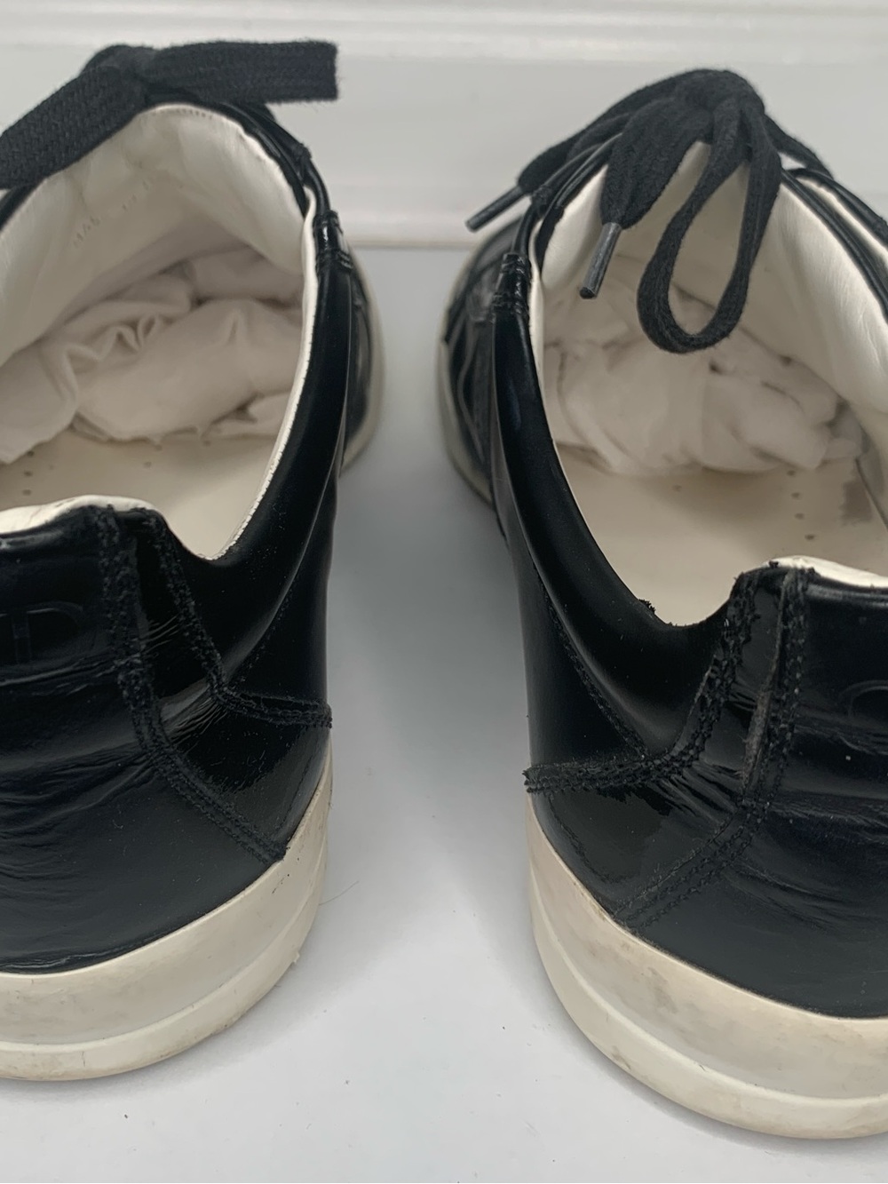Dior Black Leather Low-Top Sneakers - Picture 5 of 8